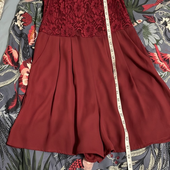 EUC Burgundy Lace romper - Picture 7 of 8